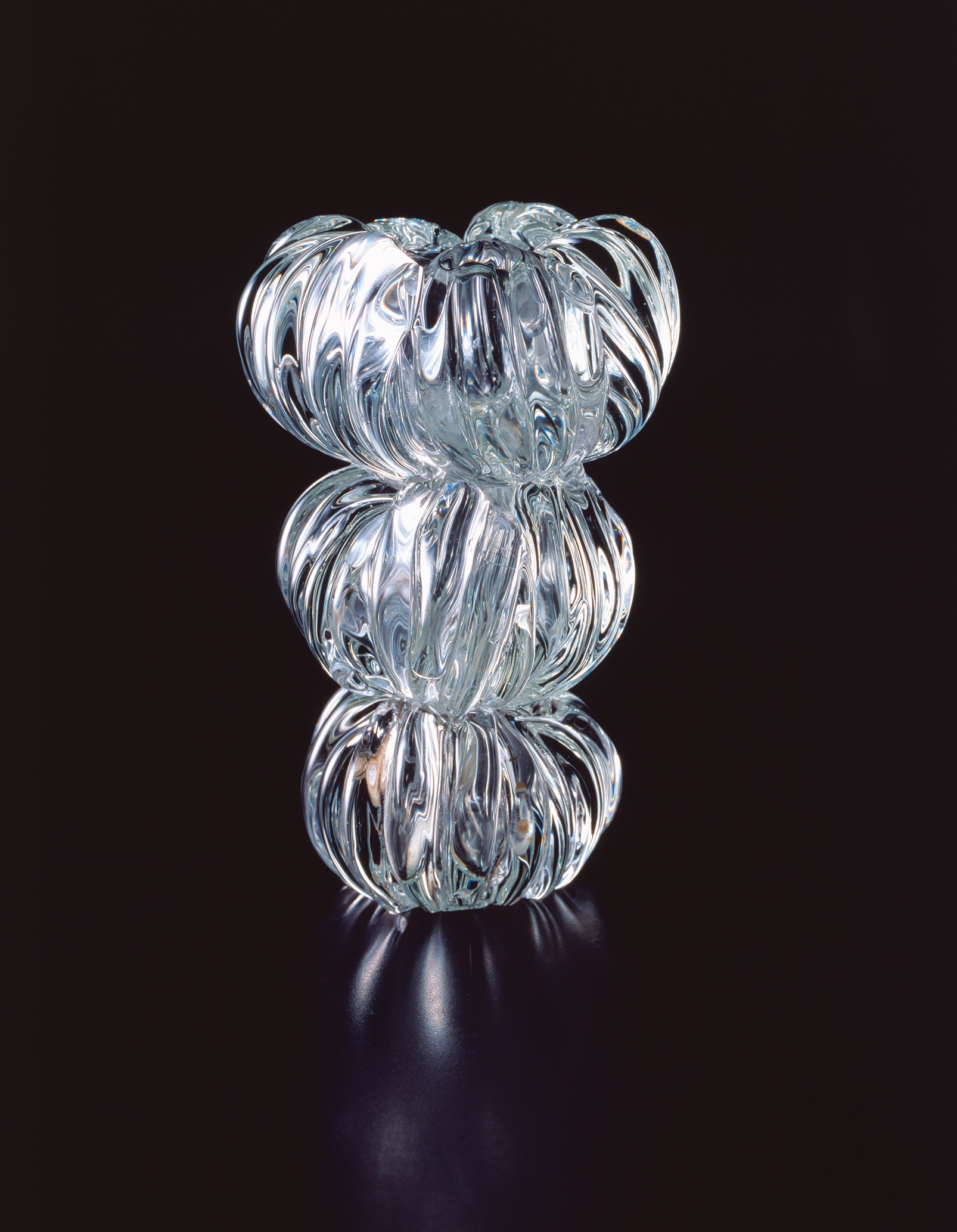 特別展】イワタルリ展 | 北海道立近代美術館